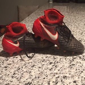 nike magista obra 2 red and black youth
